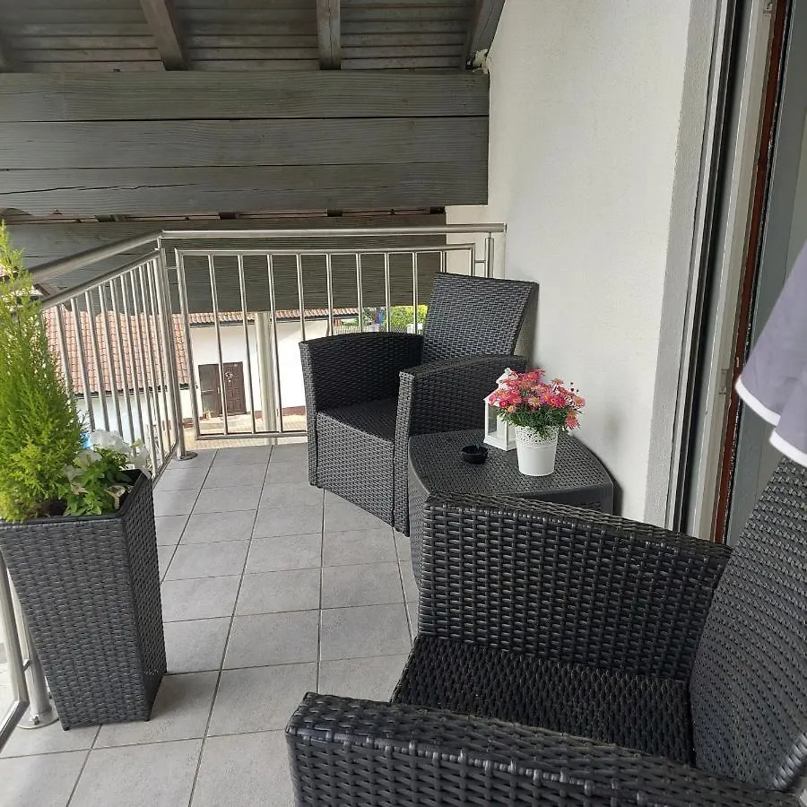Wohlfuehlapartment Erlenberg Thurmansbang Germany